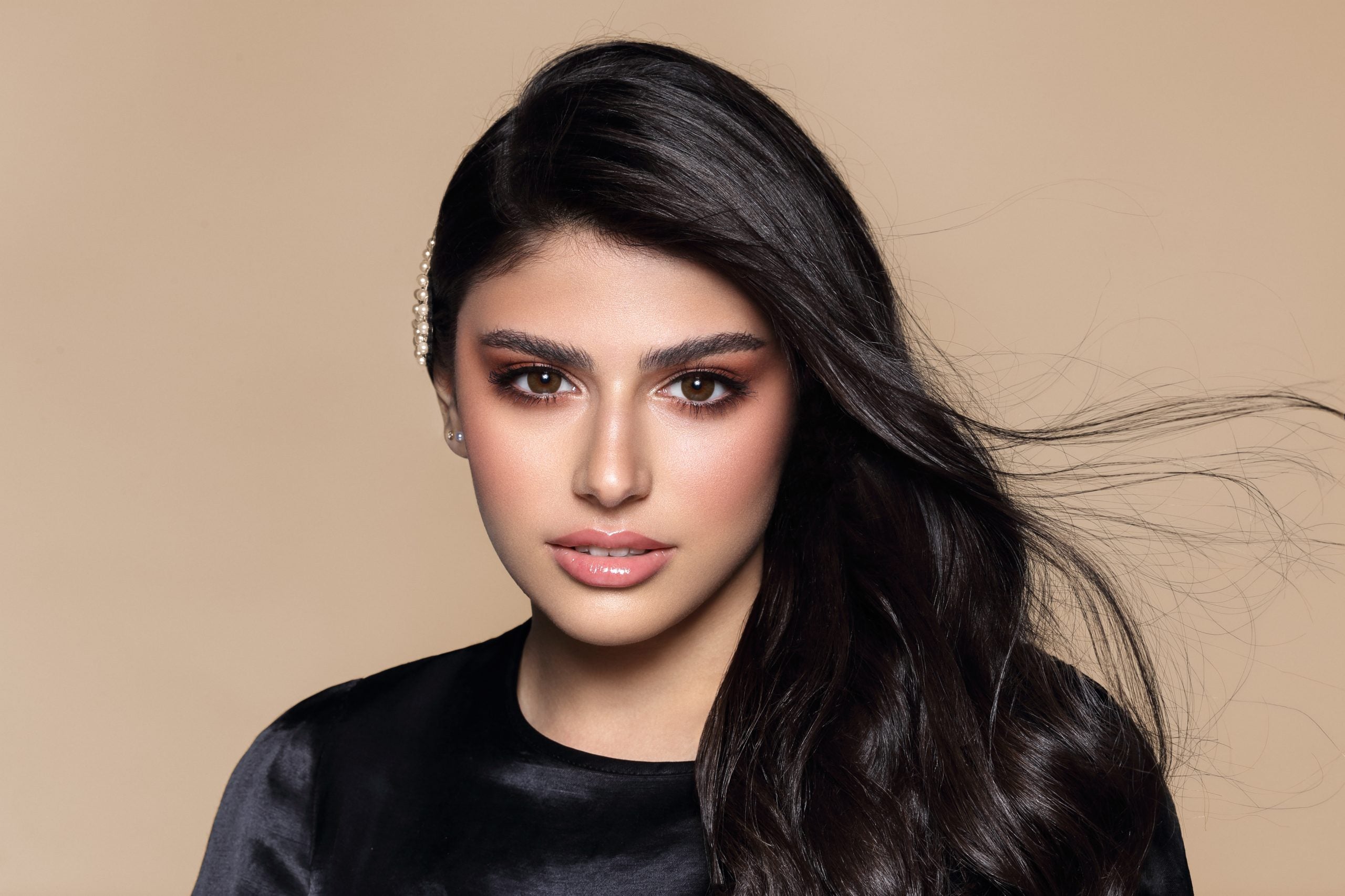 Brown Shadow Bella Contact Lenses from the Diamond Collection