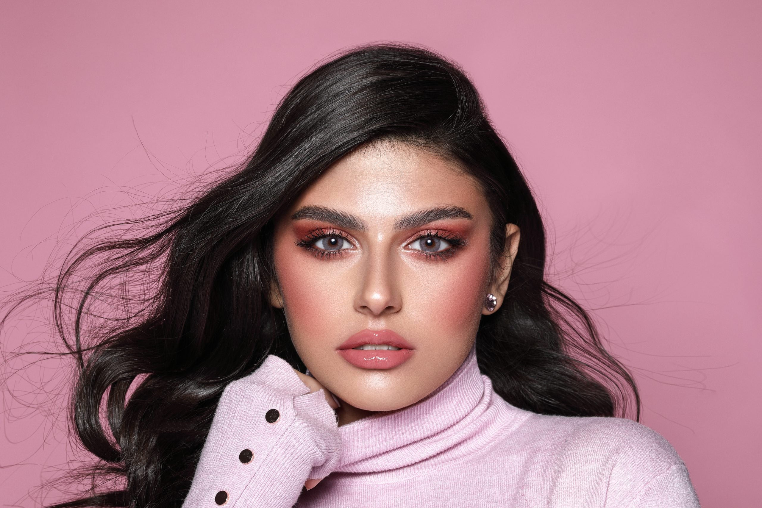 Crystal N Bella Contact Lenses from the Elite Collection