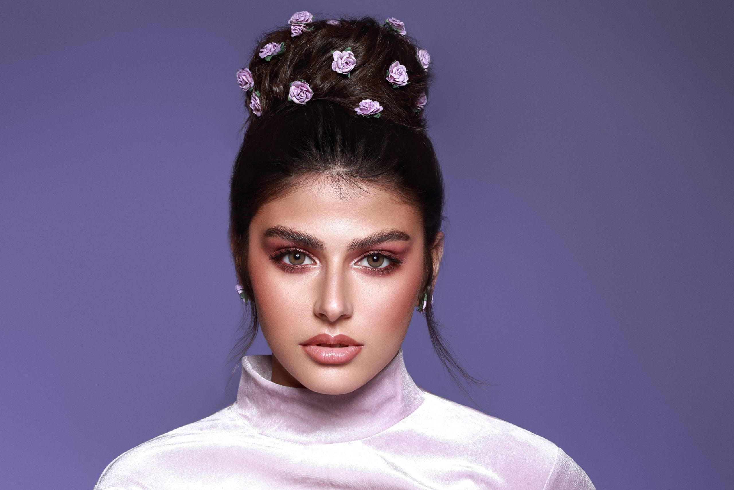 Green Olive Bella Contact Lenses from the Elite Collection