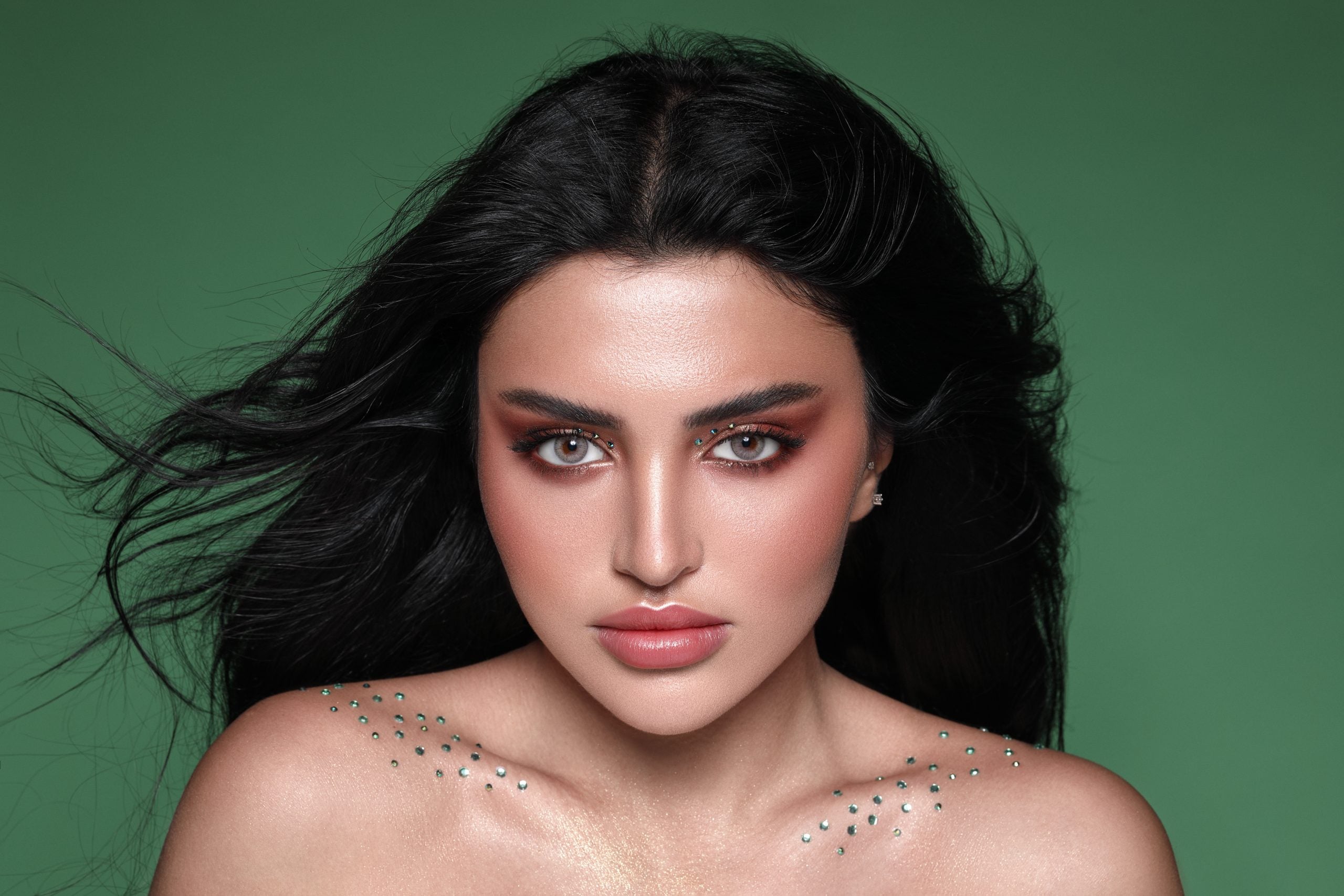 Mint Gray Bella Contact Lenses from the Elite Collection