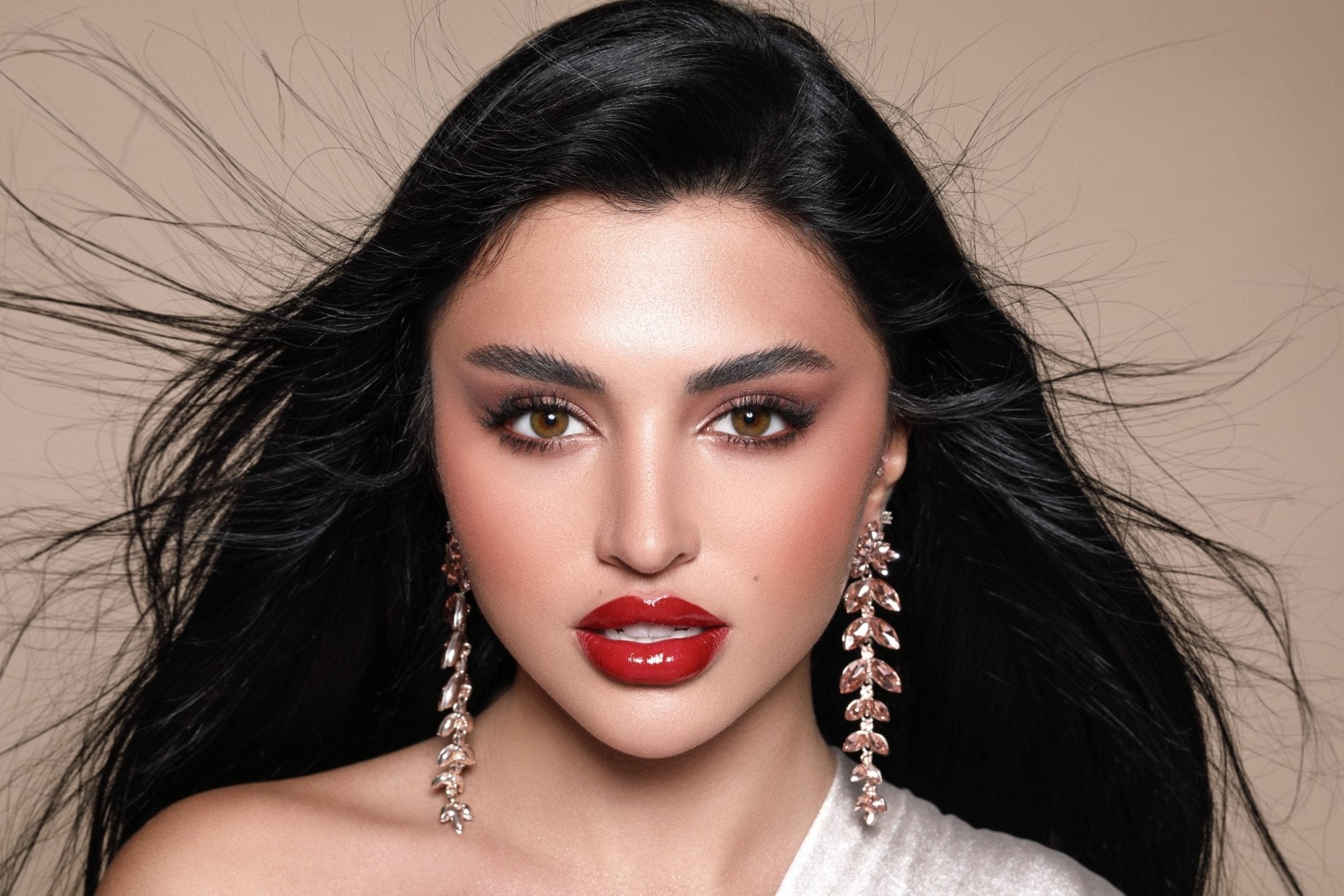 Silky Gold Bella Contact Lenses - Bella_Contact_Lenses